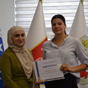 Dodijeljeni certifikati polaznicama kursa engleskog jezika
